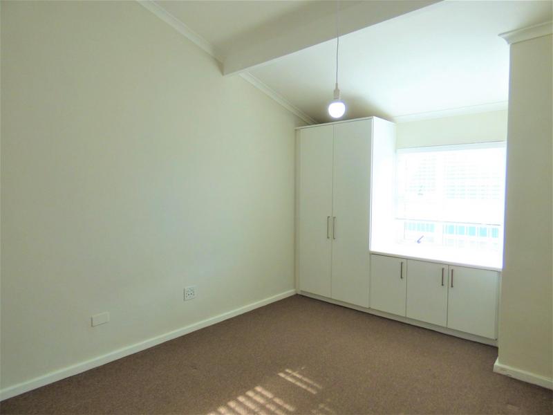 1 Bedroom Property for Sale in Observatory Western Cape